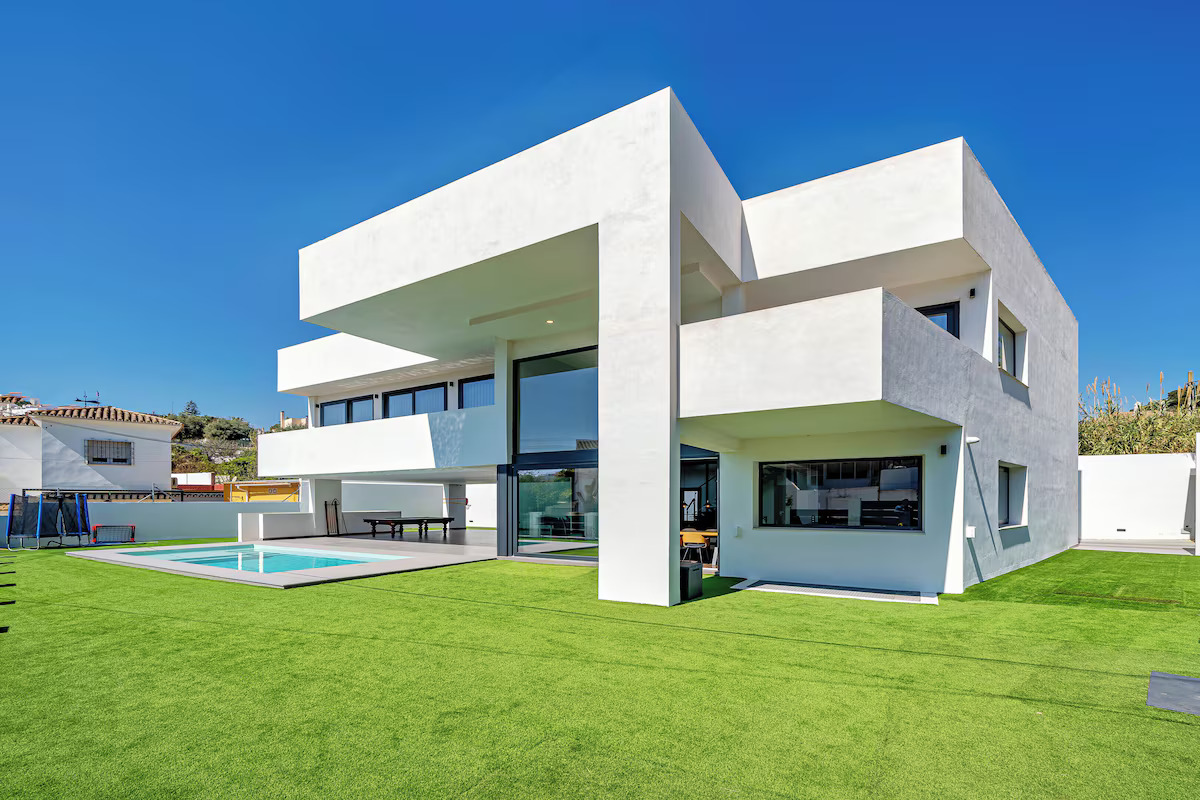 Evgs126 Torremolinos Golf Holiday In Costa Del Sol 01